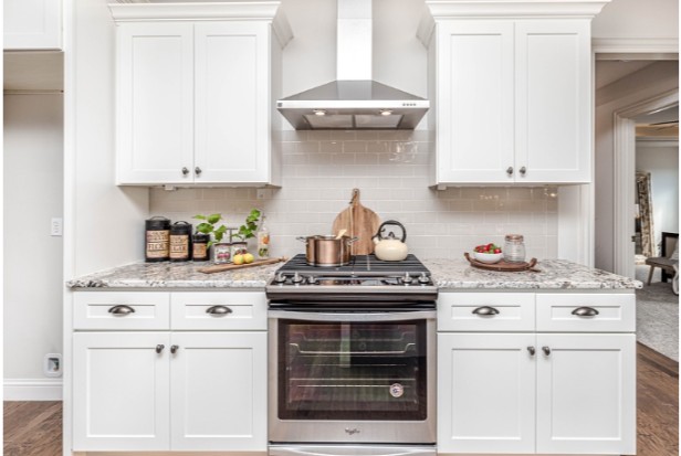 What Is a Kitchen Range – Range vs. Stove vs. Oven